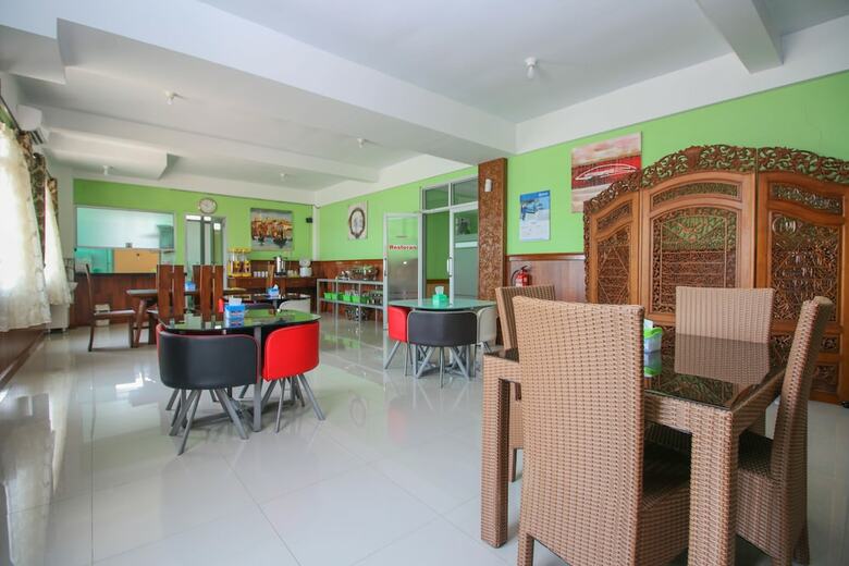 Hotel Airy Bandara Adi Soemarmo 3 Solo