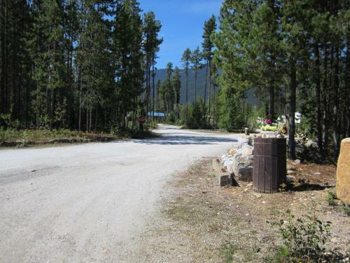 Blue River Cabins & Campgrounds