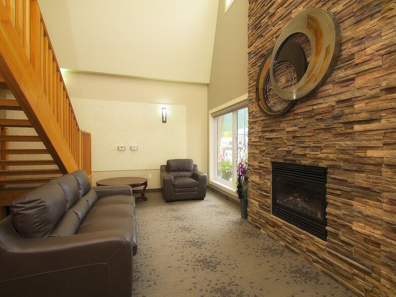 Hotel The Kanata By Bcminns Blairmore