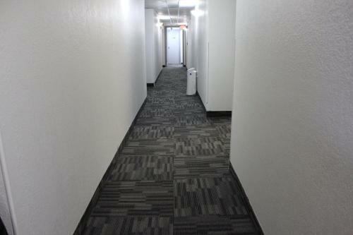 Highwood Motel