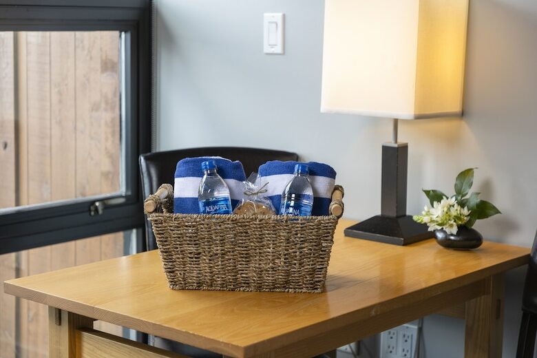 Hotel Brentwood Bay Resort & Spa