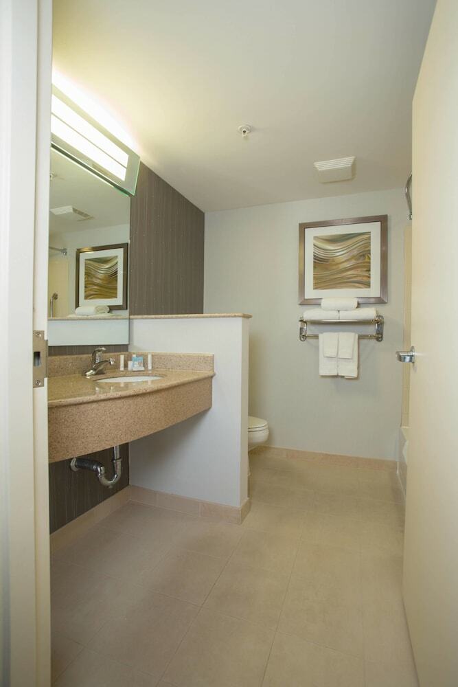 Hotel Courtyard By Marriott Raynham