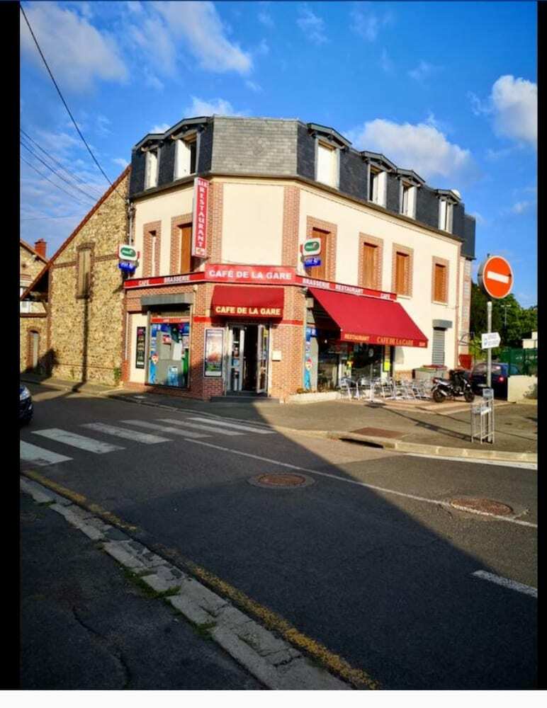 Hotel Caf� de La Gare
