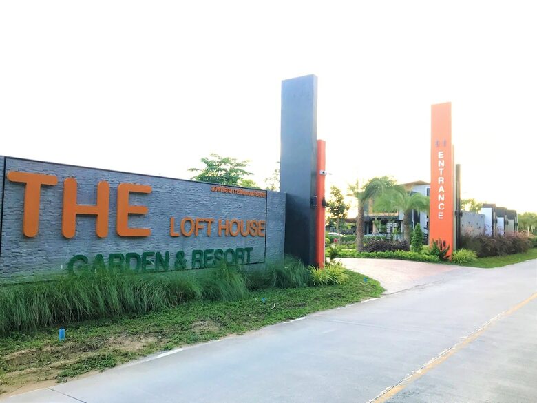 Hotel The Loft House Garden & Resort