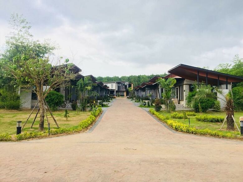 Hotel The Loft House Garden & Resort