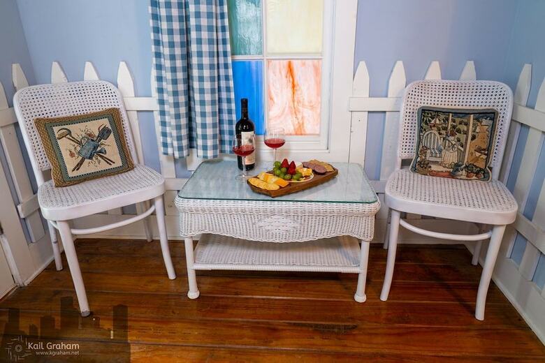 Bed & Breakfast Equinox Inn At Biscuit Hill