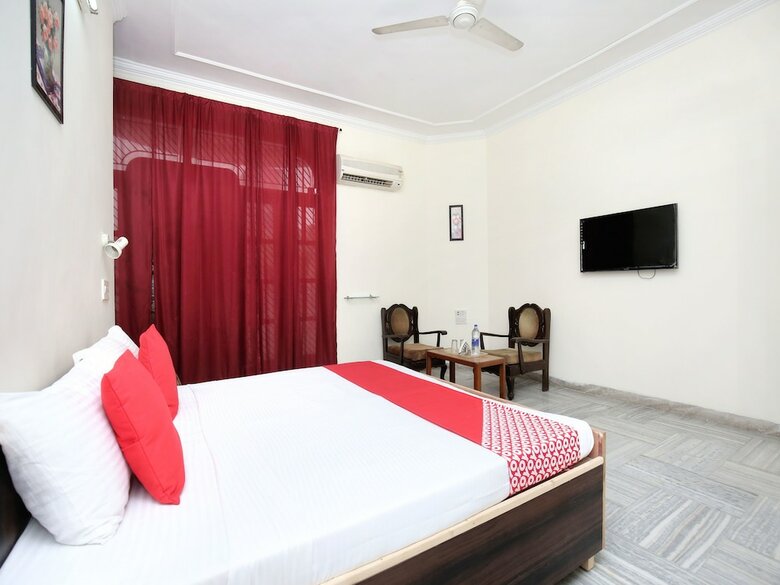 Apartamentos Oyo 16130 The Corner House