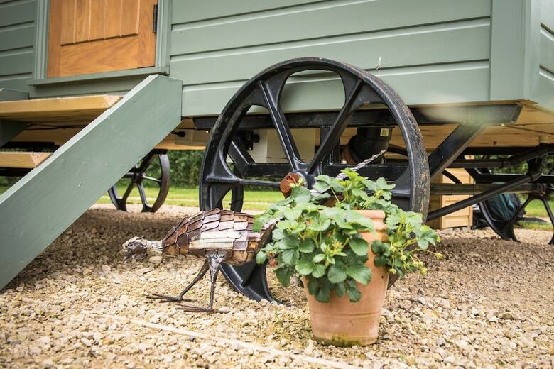 Cabana Morndyke Shepherds' Huts
