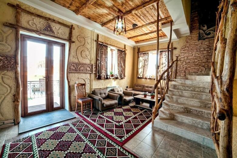 Ethno Hotel Osh