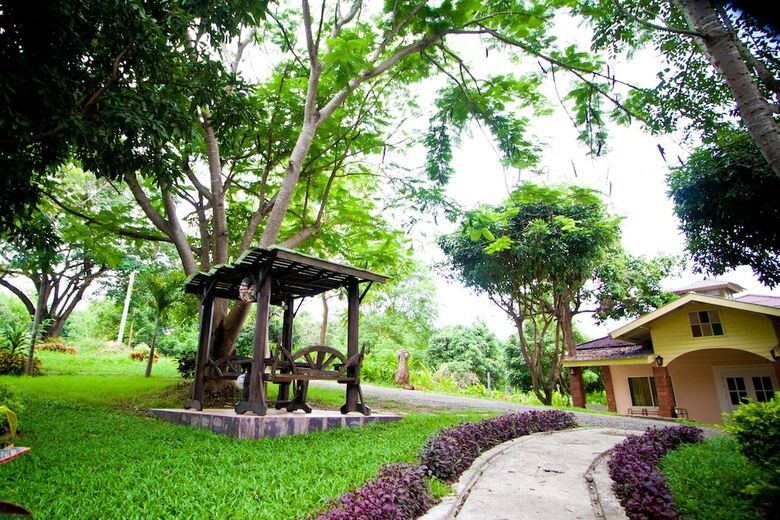 Hotel Touch Star Resort