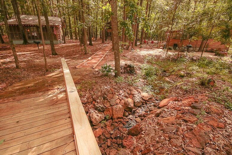 Cora's Cabins