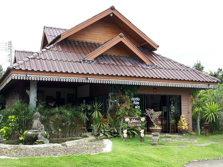 Hotel Karuna Resort