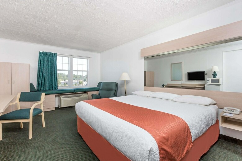 Hotel Microtel Inn By Wyndham Athens