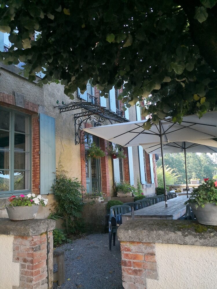 Bed & Breakfast Maison Courbarien