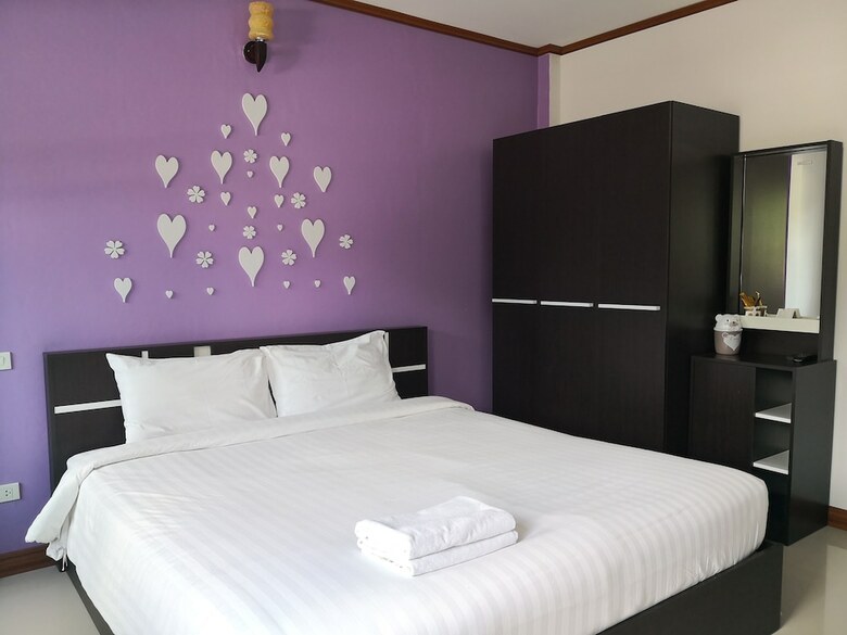 Ruenchofa Hotel