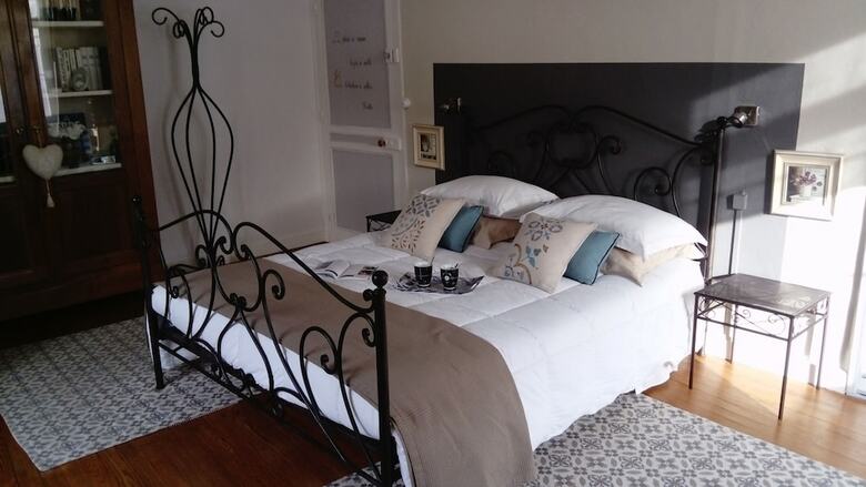 Hotel Chambre D'h�tes Le Clos Des Treilles