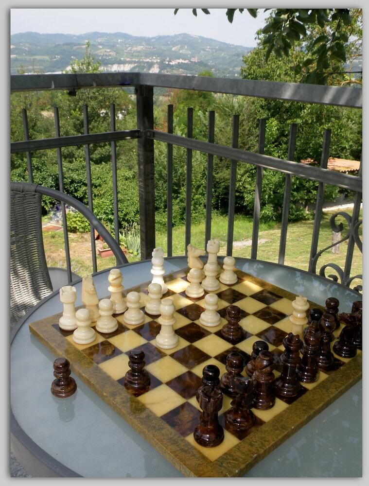 Bed & Breakfast Cascina Luvot