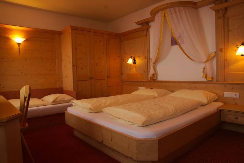 Hostal Hotel Restaurant Alpenrose