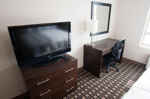 Hotel Western Star Inn And Suites Carlyle