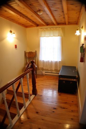 Posada Bishop White Manor