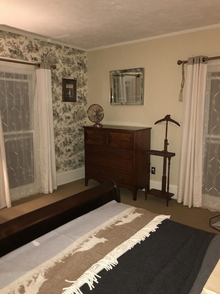 Bed & Breakfast Letchworth Farm