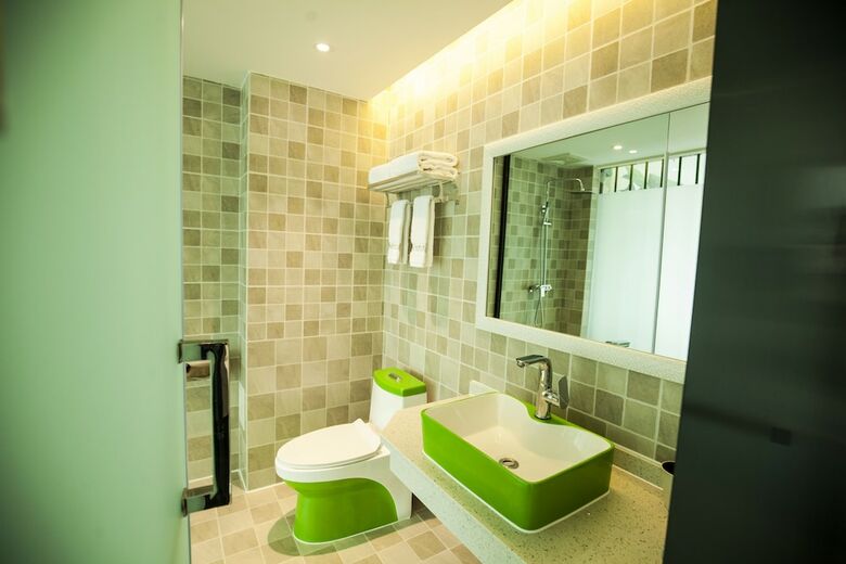 Fun-loving Theme Hotel Of Tengchong