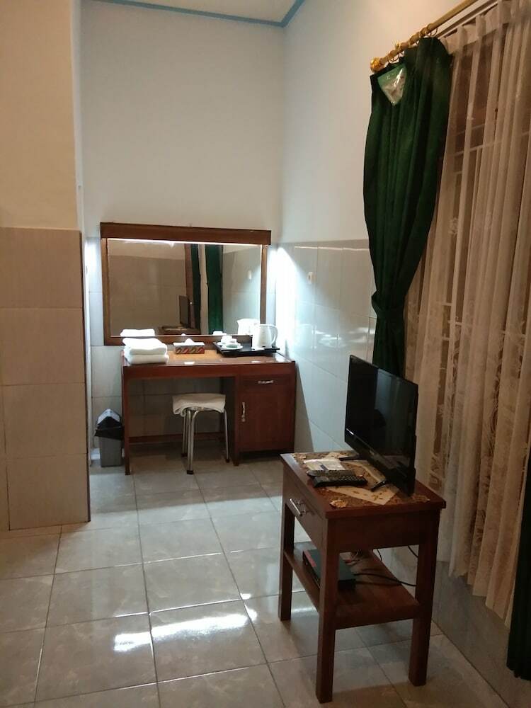Bed & Breakfast Hotel Permata Sari