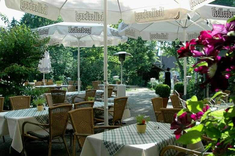 Posada Landgasthof L�uterh�usle