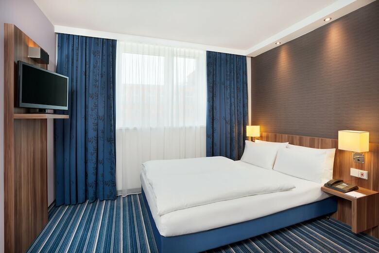 Hotel Holiday Inn Express Bremen Airport