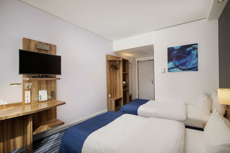Hotel Holiday Inn Express Bremen Airport