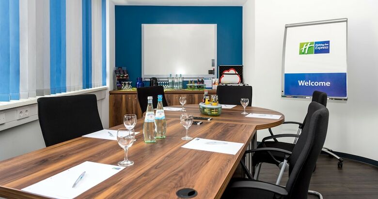 Hotel Holiday Inn Express Bremen Airport