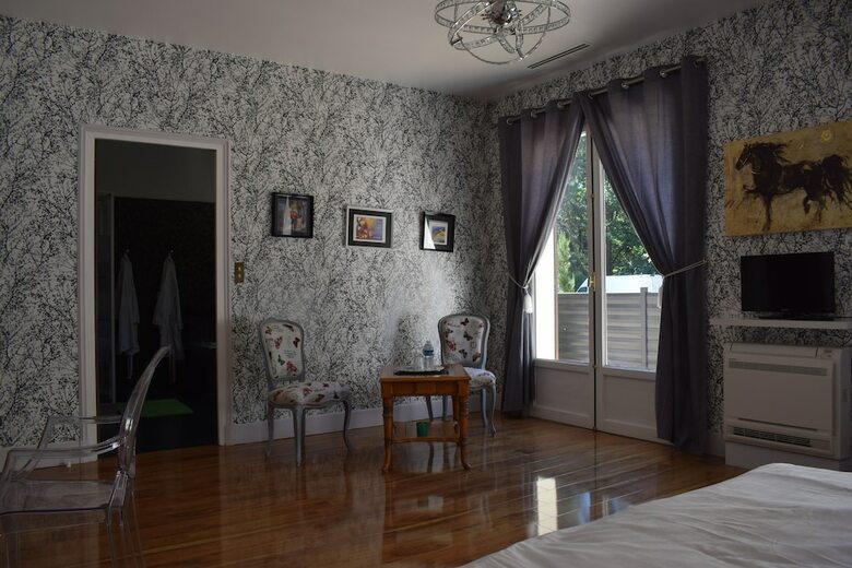 Bed & Breakfast Les Genebruy�res