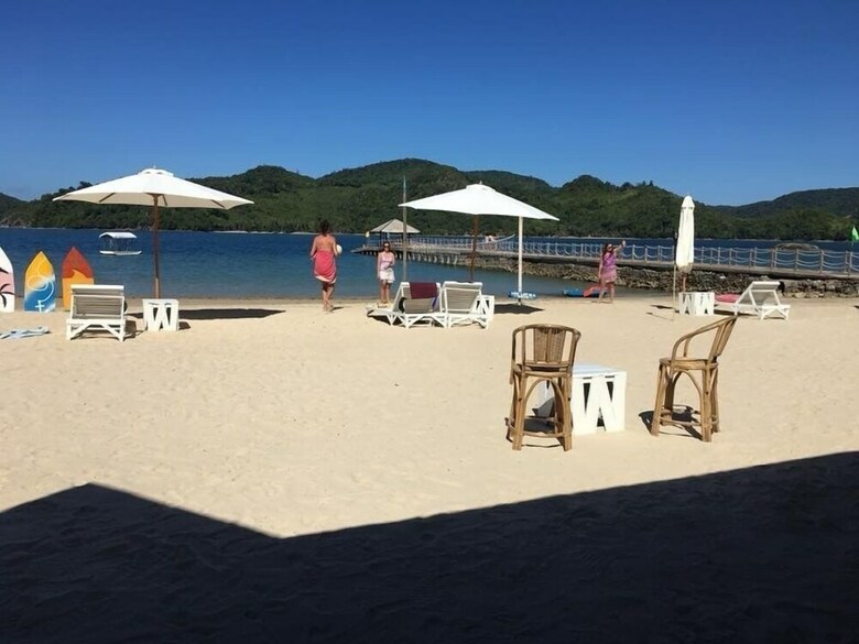 Hotel Pangulatan Beach Resort