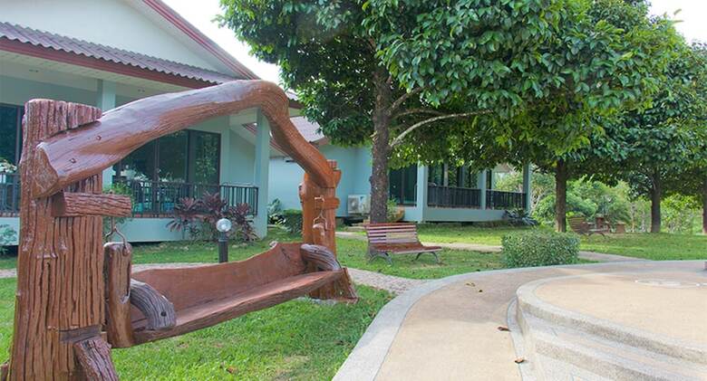 Hotel Akantuka Homestay