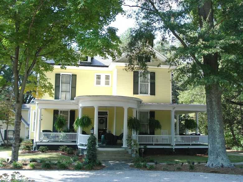The Ivy - An English Bed & Breakfast