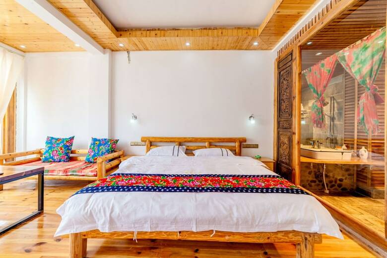 Hotel Taoyuan Sanshe Guesthouse