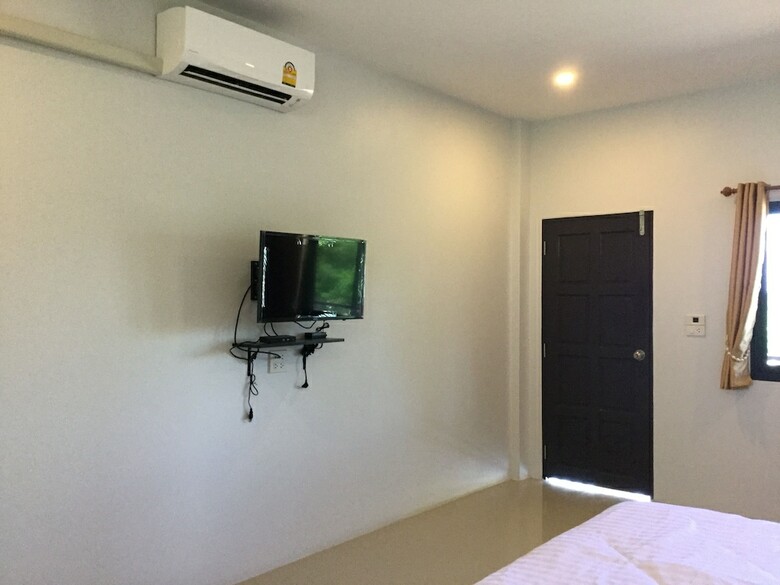 Hotel Aromdee Resort