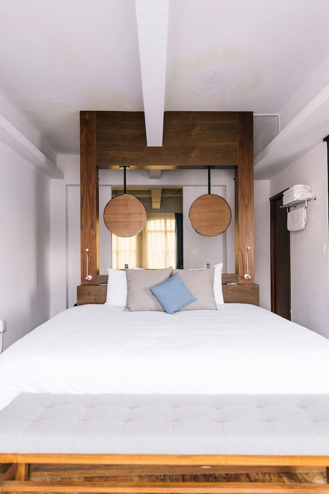 Bed & Breakfast Fun & Suites By Casa Pepe