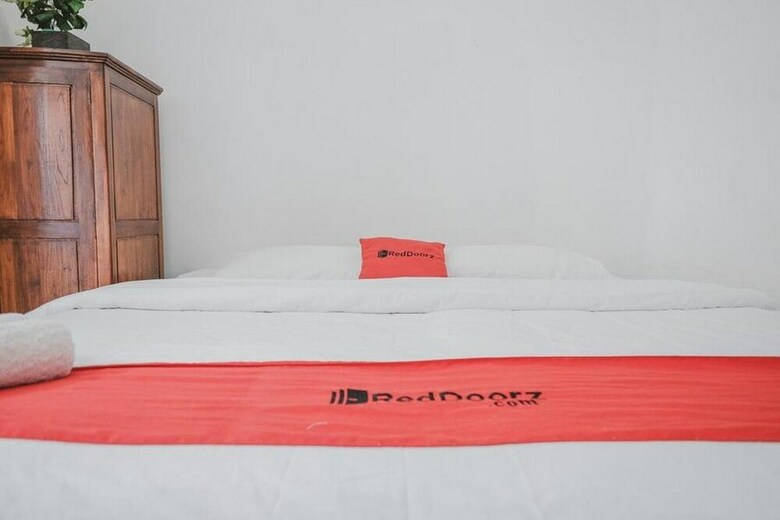 Hotel Reddoorz Near Lampung Walk