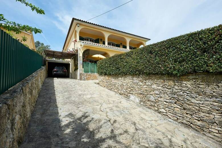 Apartamentos Casa-das-lampas