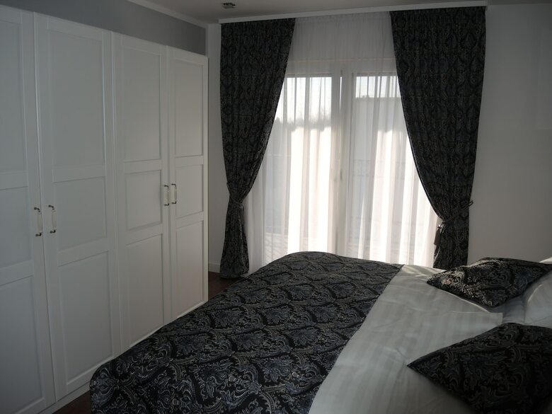 Merkel Villa Apartamente