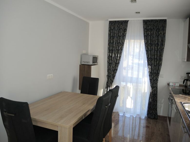 Merkel Villa Apartamente