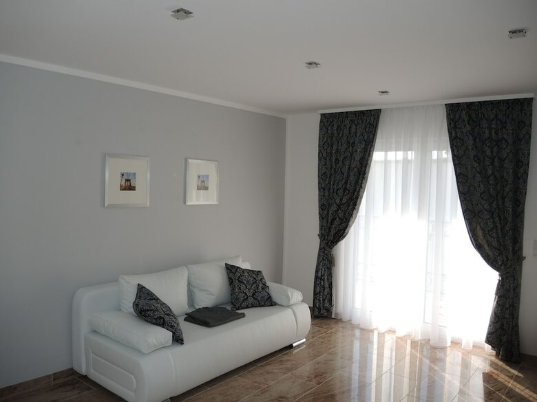 Merkel Villa Apartamente