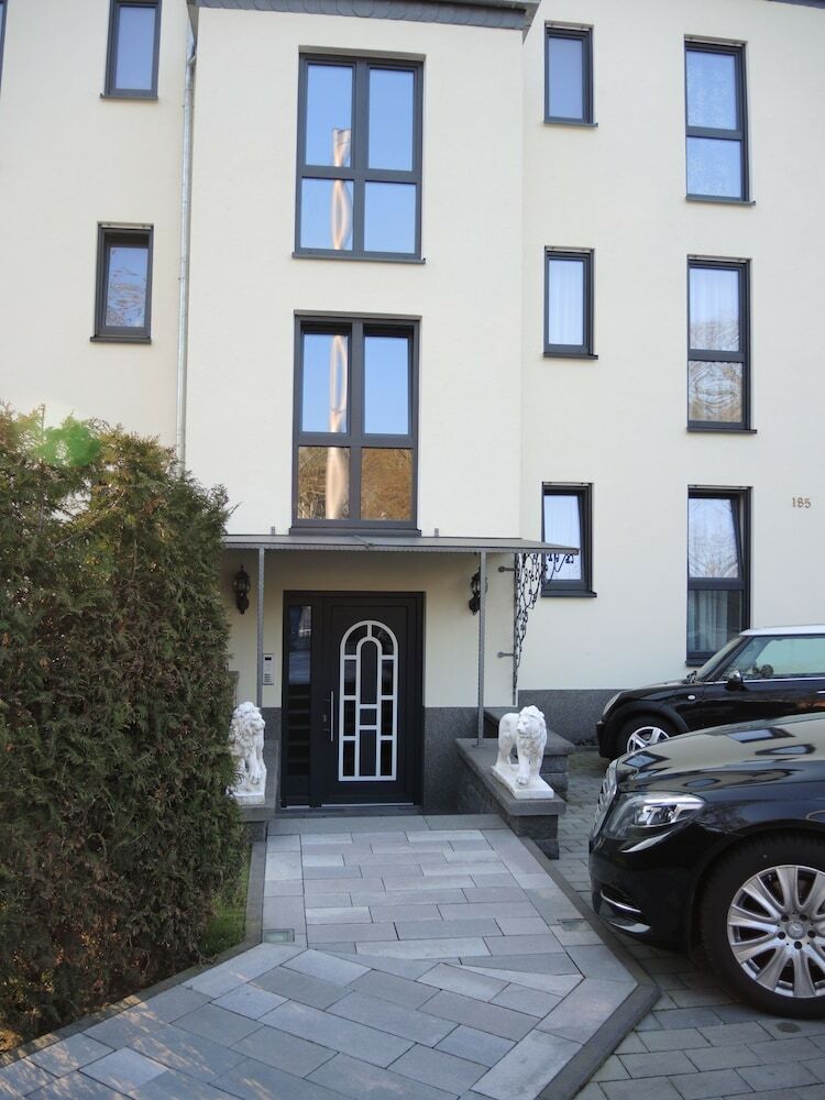 Merkel Villa Apartamente