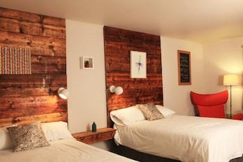 Hotel Mountain Road Resort