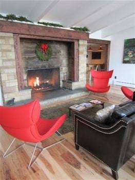 Hotel Mountain Road Resort