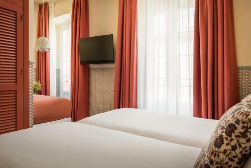 Hotel Bypillow Abril