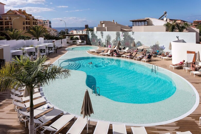 Hotel Ohasis Boutique Suites
