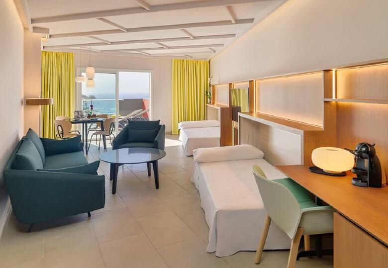 Hotel Roca Nivaria