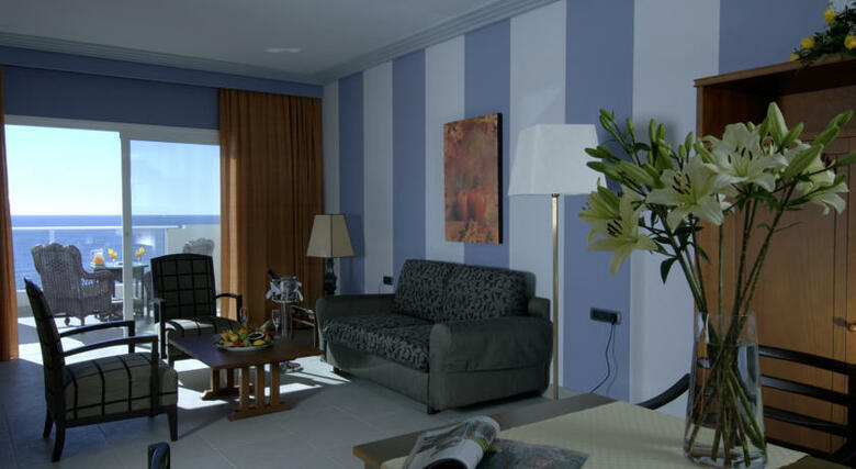 Hotel Roca Nivaria